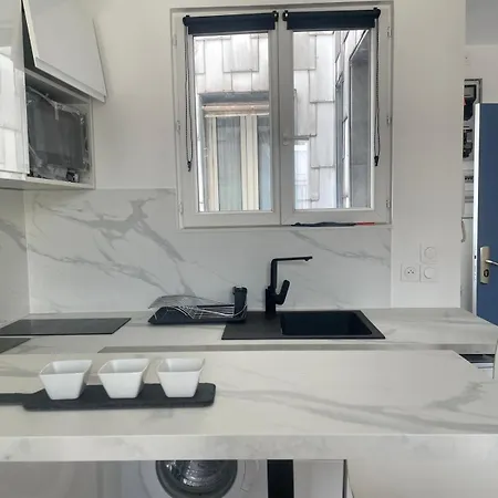 La Bastille Apartment